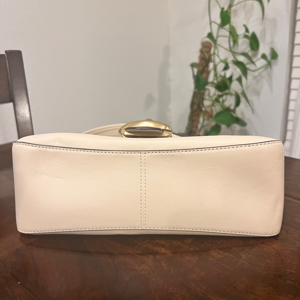 Cream Leather Shoulder Bag - Picture 5 of 14